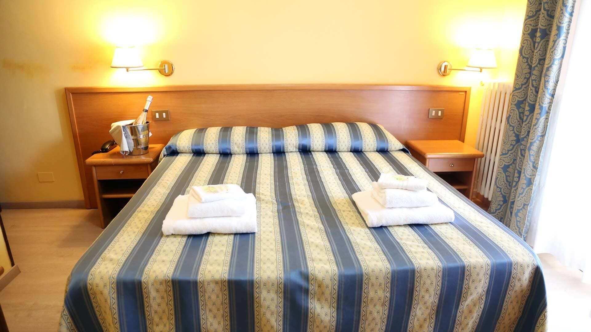 Hotel Casa Rossa Монтекатини Терме Екстериор снимка